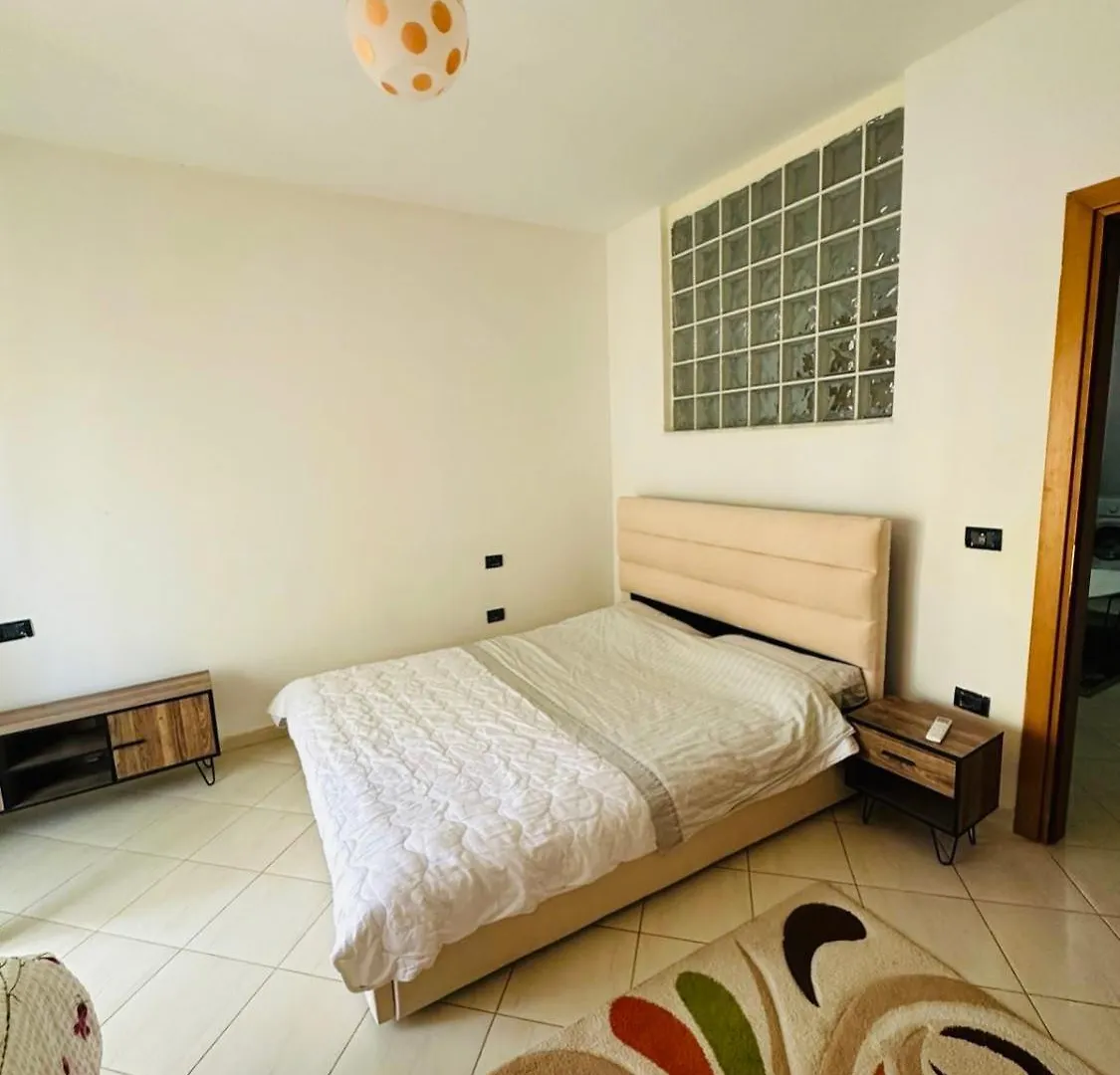 Apartment Second Lungomare Apartament Vlore
